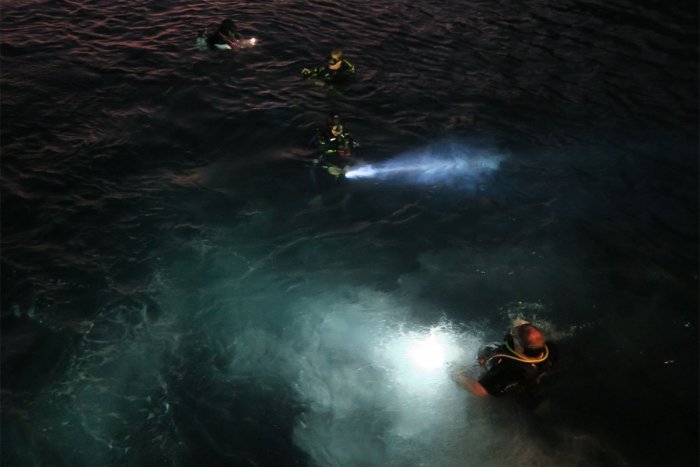 first night dive